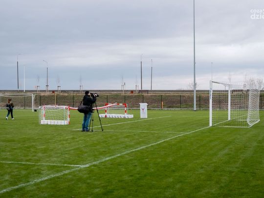 Uroczyste otwarcie nowego boiska w Jedlińsku (zdjęcia)