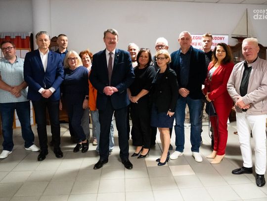 Wieczór wyborczy KWW Zjednoczeni dla Radomia (zdjęcia)