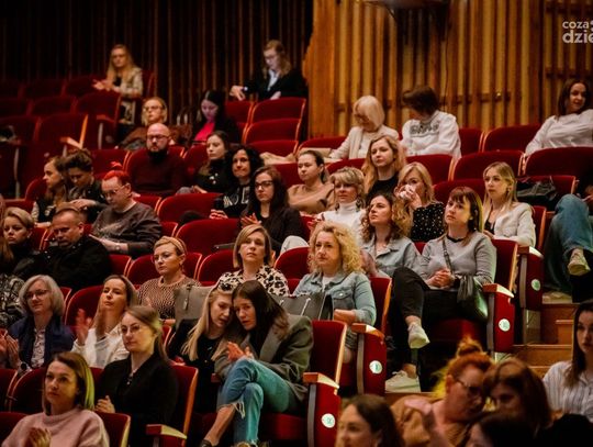 Konferencja "Wspieramy dzieci i młodzież ze spektrum autyzmu" (zdjęcia)