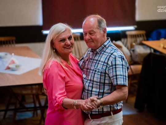 Wieczorek taneczny w DK Idalin (zdjęcia) Wieczorek taneczny w DK Idalin (zdjęcia)