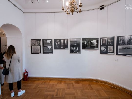 Fotografie z archiwum Radomskiego Towarzystwa Fotograficznego (zdjęcia) Fotografie z archiwum Radomskiego Towarzystwa Fotograficznego (zdjęcia)