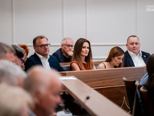 IV nadzwyczajna sesja Rady Miejskiej w Radomiu (zdjęcia)