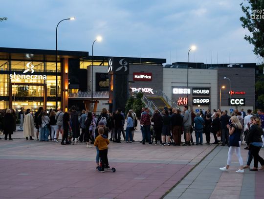 Free(Ra)dom Festival 2024 - Matka Ziemia - Parada otwierająca festiwal (zdjęcia)