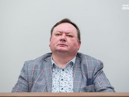 Analizujemy oświadczenia majątkowe radnych Rady Miejskiej w Radomiu! (cz. 1) Analizujemy oświadczenia majątkowe radnych Rady Miejskiej w Radomiu! (cz. 1)