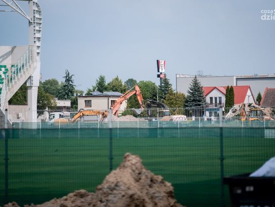 Postępy budowy trybun przy Struga 63 (zdjęcia)