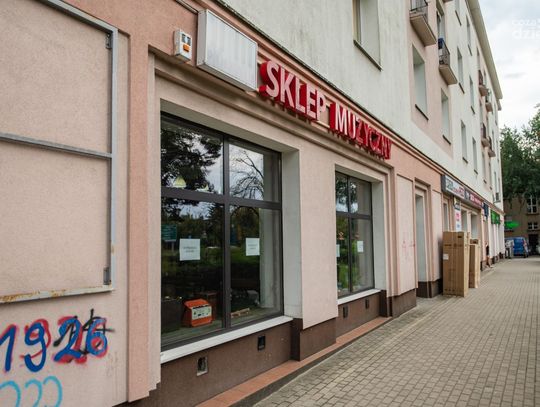 Sklep muzyczny Pianola kończy swoją działalność (zdjęcia)