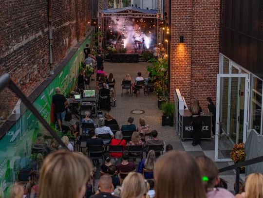 Ina West/Symbiosis w Elektrowni (zdjęcia)