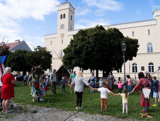 Niedziela na Rynku - Zachód (zdjęcia)