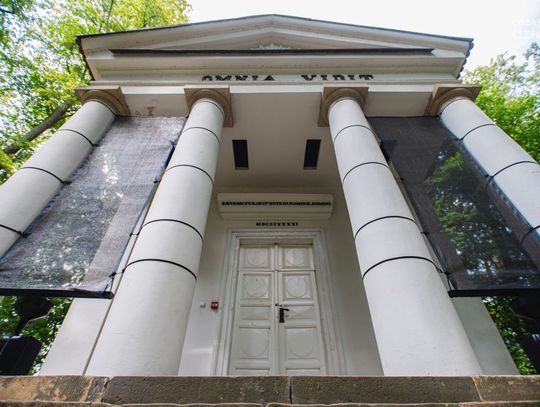 Gdziekolwiek poza świat. Lato site specific. Część 3 w Centrum Rzeźby Polskiej (zdjęcia)