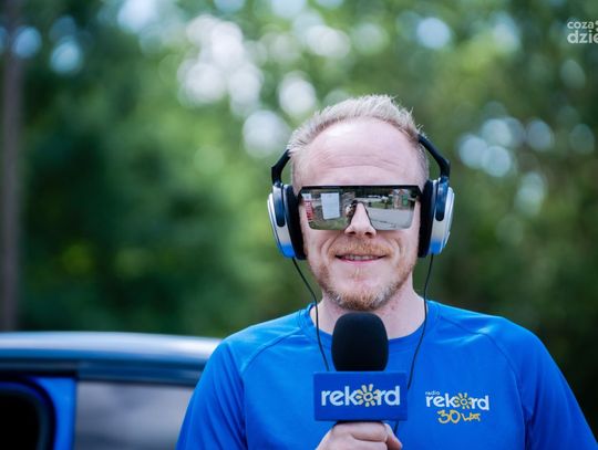 Rekordowe Tankowanie dla Pana Adriana (zdjęcia) Rekordowe Tankowanie dla Pana Adriana (zdjęcia)