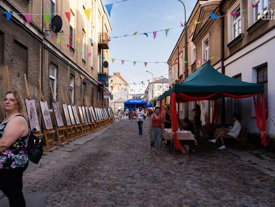 Spotkania z Kulturą Żydowską - Ślad na ulicy Wąskiej (zdjęcia) Spotkania z Kulturą Żydowską - Ślad na ulicy Wąskiej (zdjęcia)