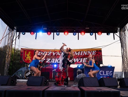 Dożynki Gminne w Zakrzewie - Koncert Cleo i Mezo (zdjęcia)