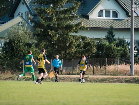 Młodzik Radom - KS Warka (zdjęcia)