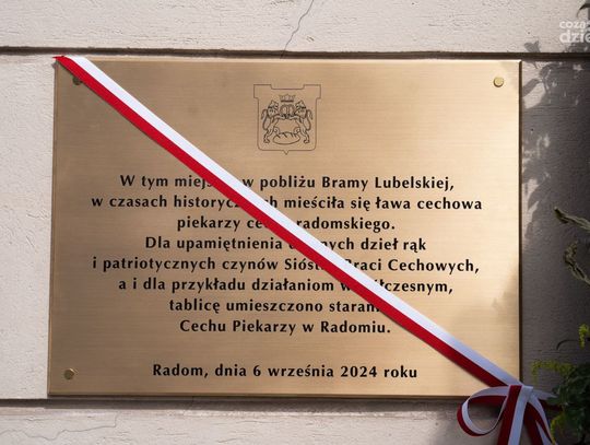 XXVI Radomskie Święto Chleba - odsłonięcie tablicy upamiętniającej na ul. Rwańskiej (zdjęcia)