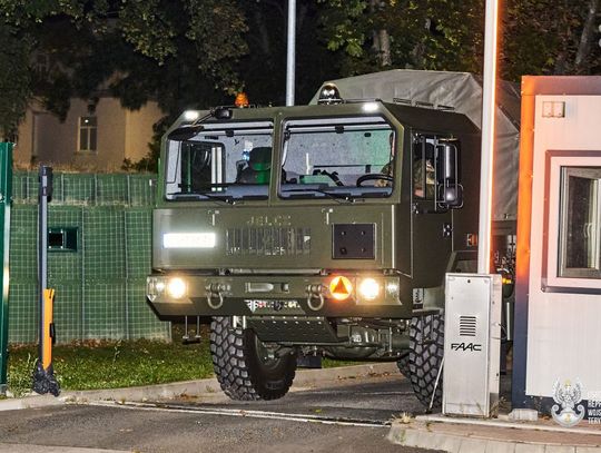 Terytorialsi ruszyli na pomoc powodzianom (zdjęcia)