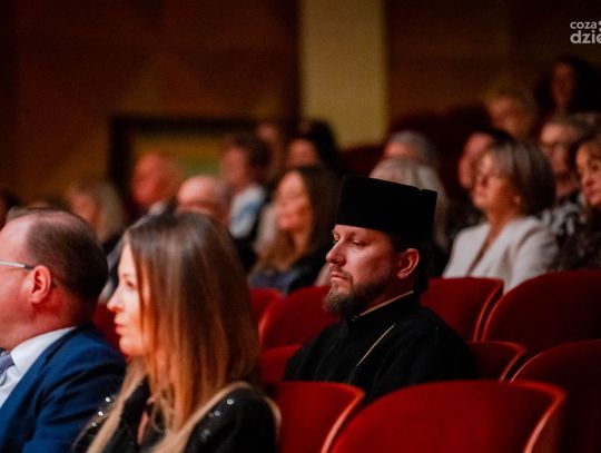 Uroczystość miejska z okazji Dnia Edukacji Narodowej (zdjęcia)