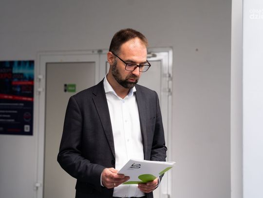 Konferencja prasowa dot. Funduszy Europejskich dla Polski Wschodniej z udziałem Elżbiety Gajeskiej - przedstawicielki Dyrekcji Generalnej ds. Polityki Regionalnej i Miejskiej Komisji Europejskiej (zdjęcia)