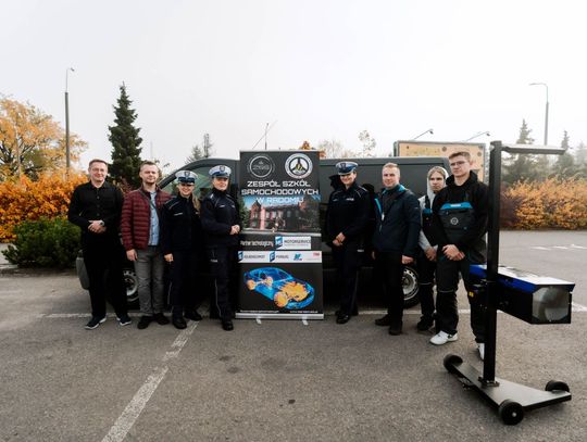 Kampania „Twoje światła, nasze bezpieczeństwo” (zdjęcia) Kampania „Twoje światła, nasze bezpieczeństwo” (zdjęcia)