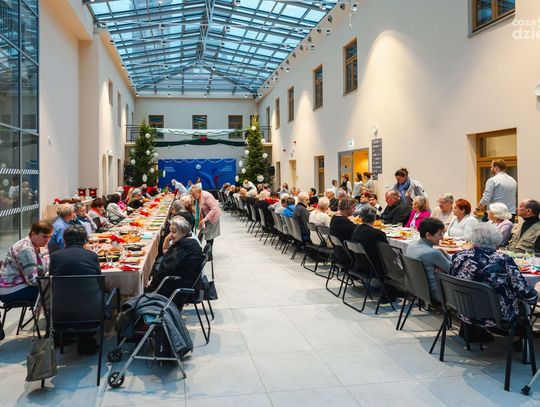 Wigilia dla samontych fundacji Klementyna (zdjęcia)