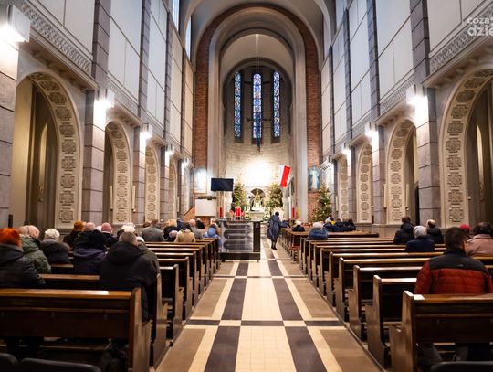 Szopki Bożonarodzeniowe w wybranych parafiach radomskich (zdjęcia)