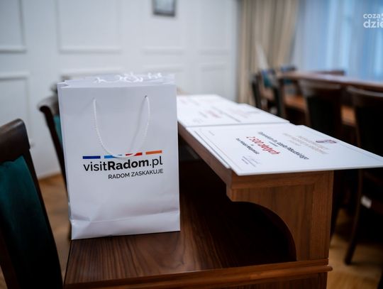 Stypendia dla młodych radomian (zdjęcia) Stypendia dla młodych radomian (zdjęcia)