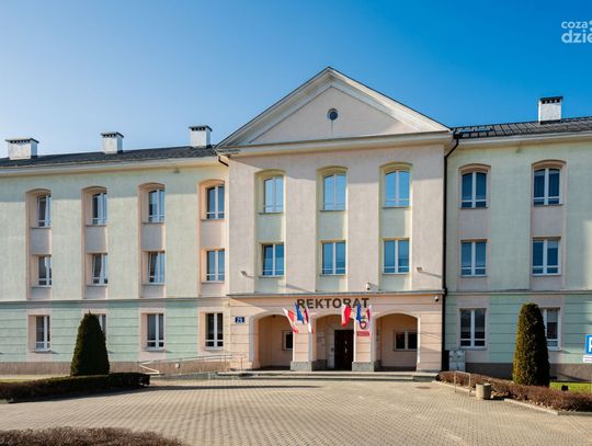 Podpisanie porozumienia pomiędzy Uniwersytetem Radomskim a TSOKKOS Hotels Public LTD (zdjęcia)