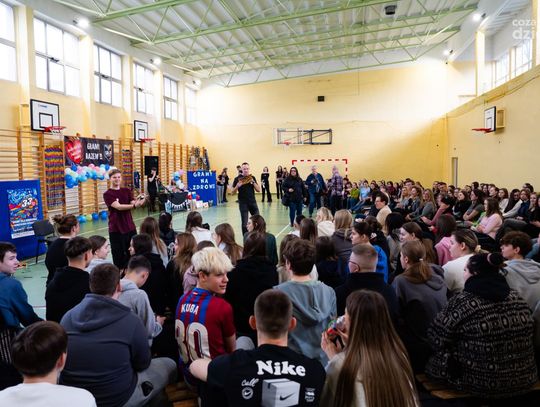 Szkolny Finał Wielkiej Orkiestry Świątecznej Pomocy w XII LO (zdjęcia)