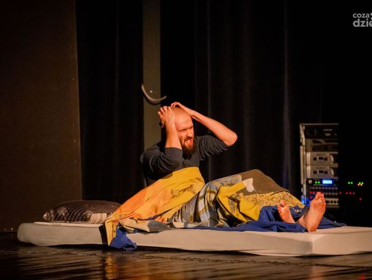 Premiera spektaklu "Pętla" Teatru Resursa (zdjęcia)