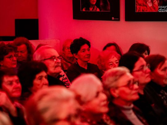 Zoriana Grzybowska - Utwory z repertuaru Anny German (zdjęcia)