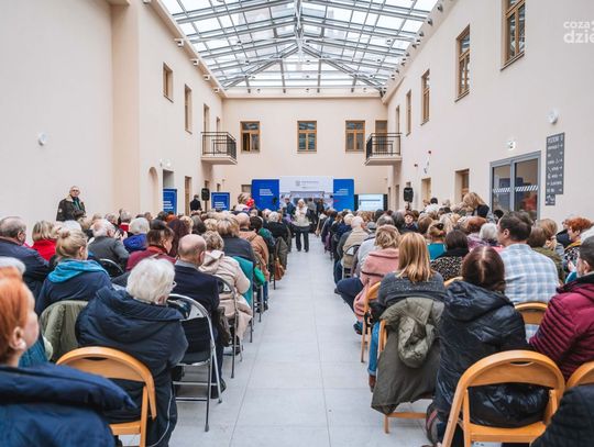 Spotkanie autorskie z ks. Adamem Bonieckim (zdjęcia)