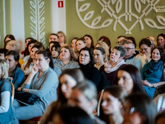 Spektrum autyzmu u przedszkolaka i ucznia. Od diagnozy do funkcjonowania (zdjęcia)