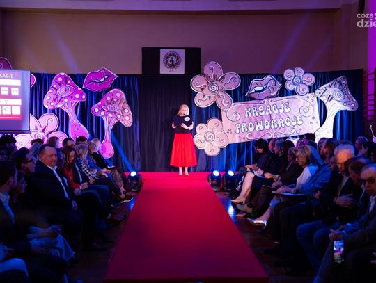 Gala finałowa VIII Ogólnopolskiego Konkursu dla młodych projektantów "Kreacje - prowokacje" (zdjęcia)