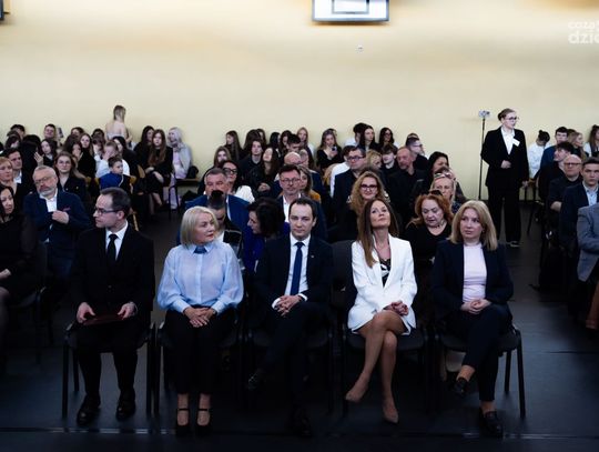 Uroczystość nadania XII LO imienia Witolda Gombrowicza (zdjęcia)