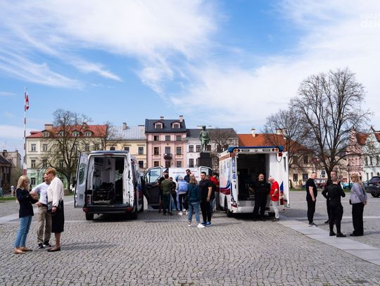 Pokaz ratowników w ramach projektu Bezpieczne Miasto (zdjęcia)