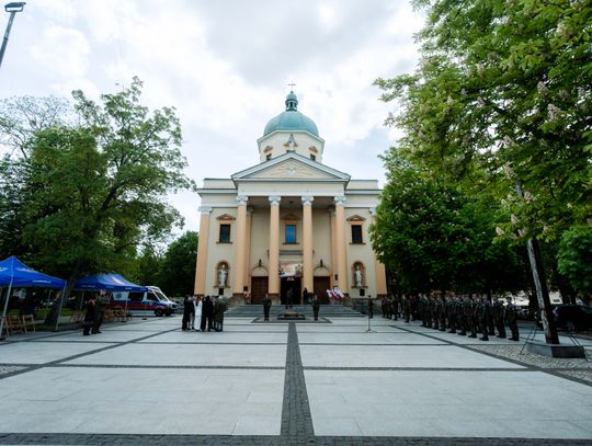 Obchody Narodowego Dnia Zwycięstwa (zdjęcia)