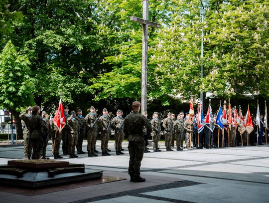Obchody Narodowego Dnia Zwycięstwa (zdjęcia)