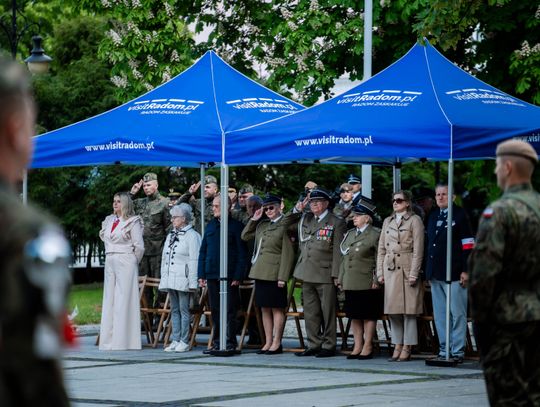 Obchody Narodowego Dnia Zwycięstwa (zdjęcia)
