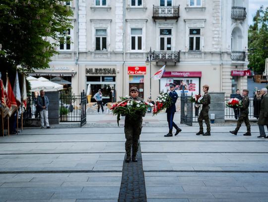 Obchody Narodowego Dnia Zwycięstwa (zdjęcia)
