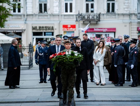 Obchody Narodowego Dnia Zwycięstwa (zdjęcia)