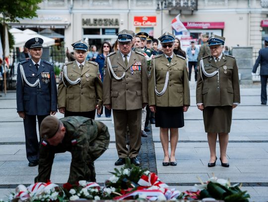 Obchody Narodowego Dnia Zwycięstwa (zdjęcia)