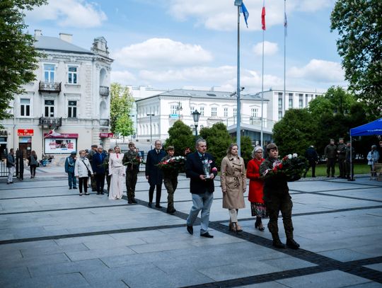 Obchody Narodowego Dnia Zwycięstwa (zdjęcia)