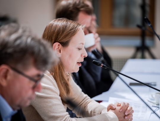 Okrągły Stół w Kamienicy Deskurów (zdjęcia)