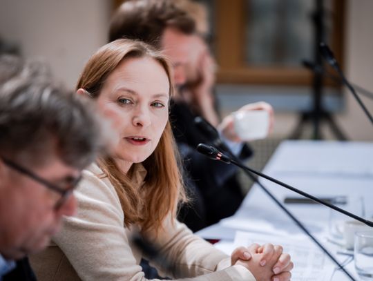 Okrągły Stół w Kamienicy Deskurów (zdjęcia)