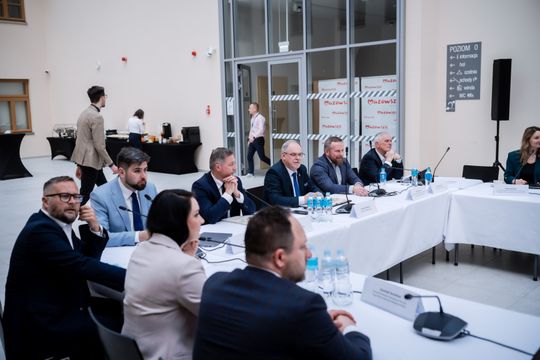 Okrągły Stół w Kamienicy Deskurów (zdjęcia)