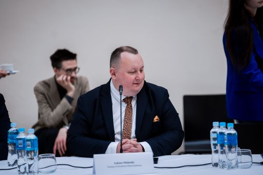 Okrągły Stół w Kamienicy Deskurów (zdjęcia)