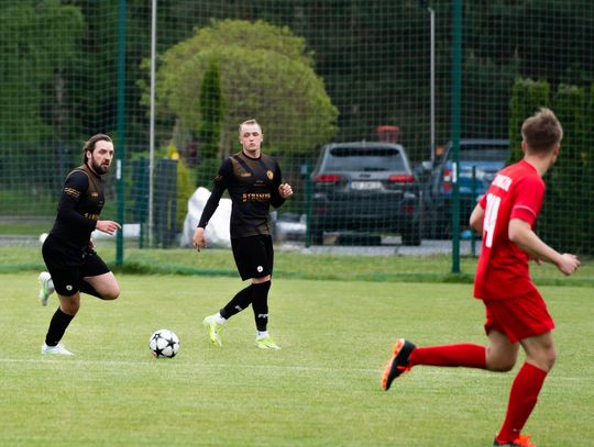Tymex Liga Okręgowa: Centrum Radom - Zawisza Sienno (zdjęcia)
