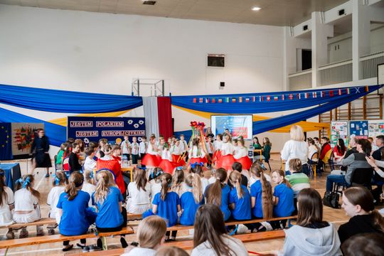 Obchody Dnia Europy w PSP 17 (zdjęcia)