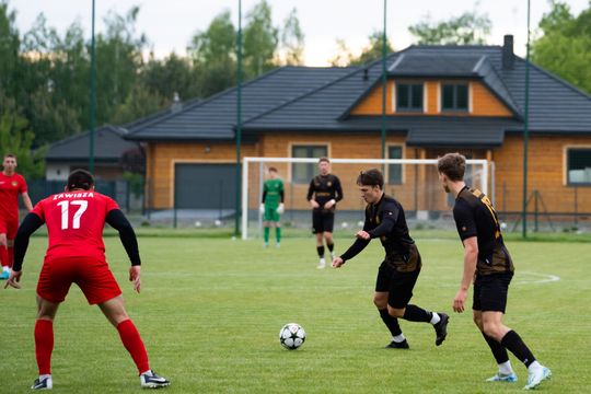 Tymex Liga Okręgowa: Centrum Radom - Zawisza Sienno (zdjęcia)