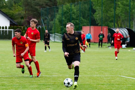 Tymex Liga Okręgowa: Centrum Radom - Zawisza Sienno (zdjęcia)