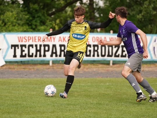 Orzeł Wierzbica - Młodzik Radom (zdjęcia)